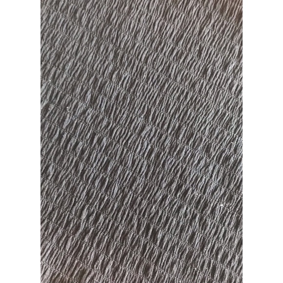 cropped shirred black top large balloon shoulder - Picture 3 of 4